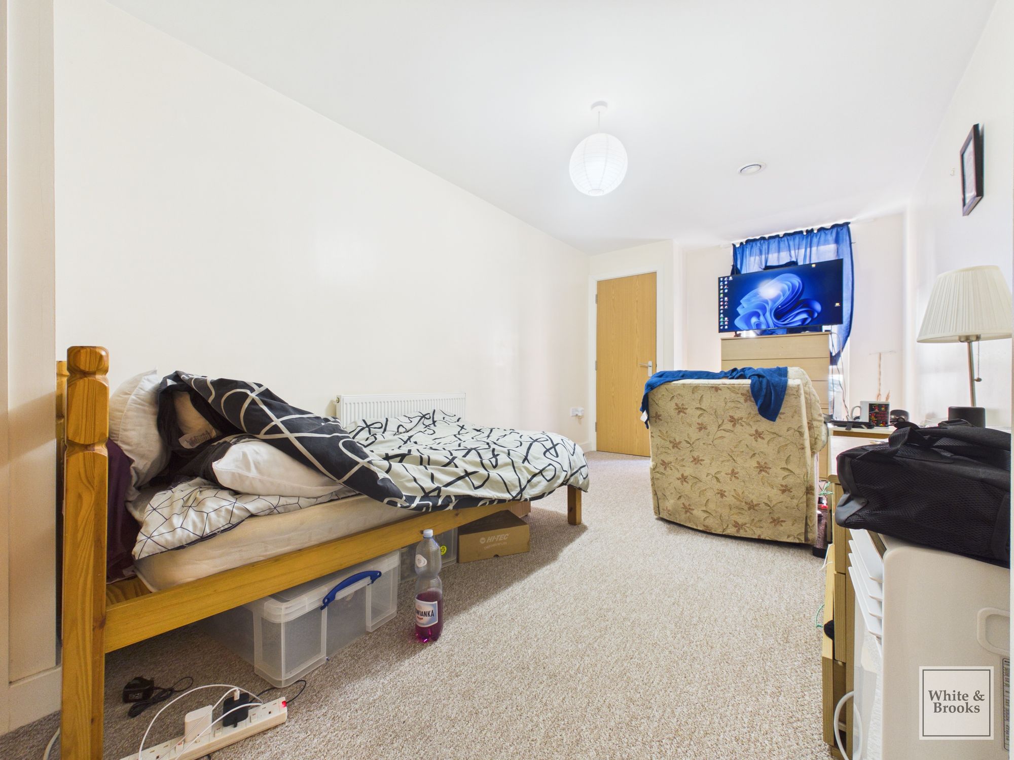 2 bed flat for sale in John Rennie Road, Chichester, PO19 9