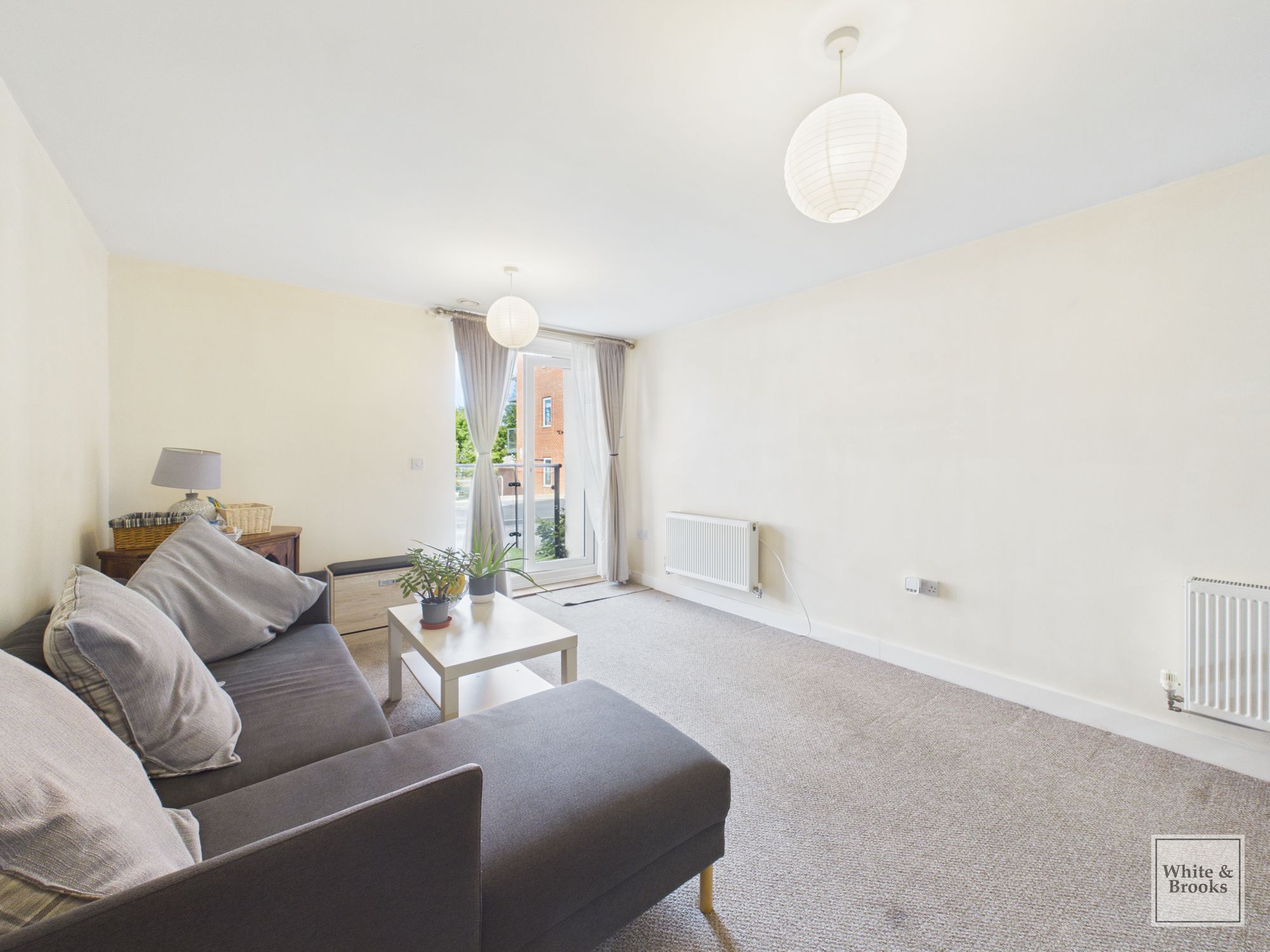 2 bed flat for sale in John Rennie Road, Chichester, PO19 1