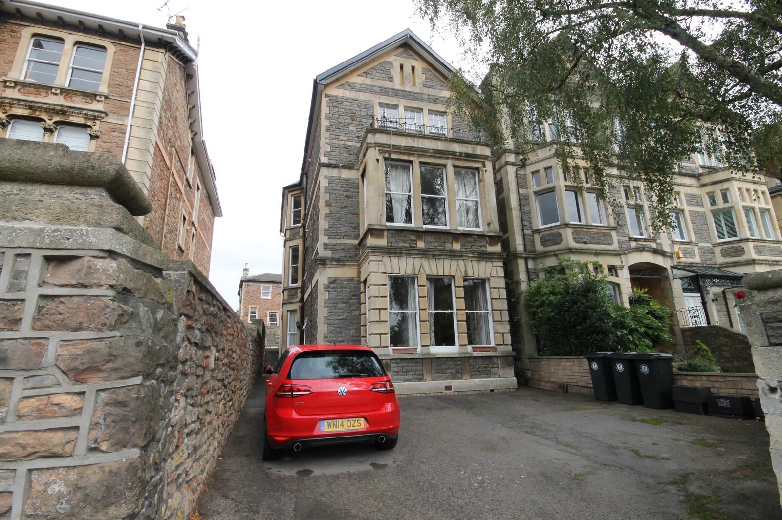 1 bed flat to rent in Pembroke Road, Bristol, BS8 