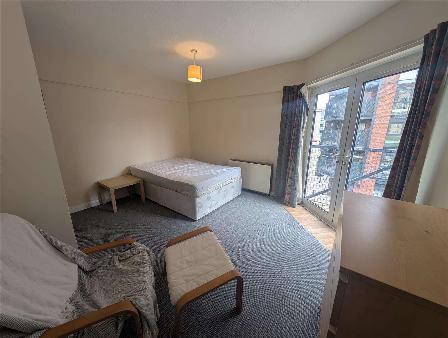 Studio flat to rent in Ferry Street, Bristol  - Property Image 5