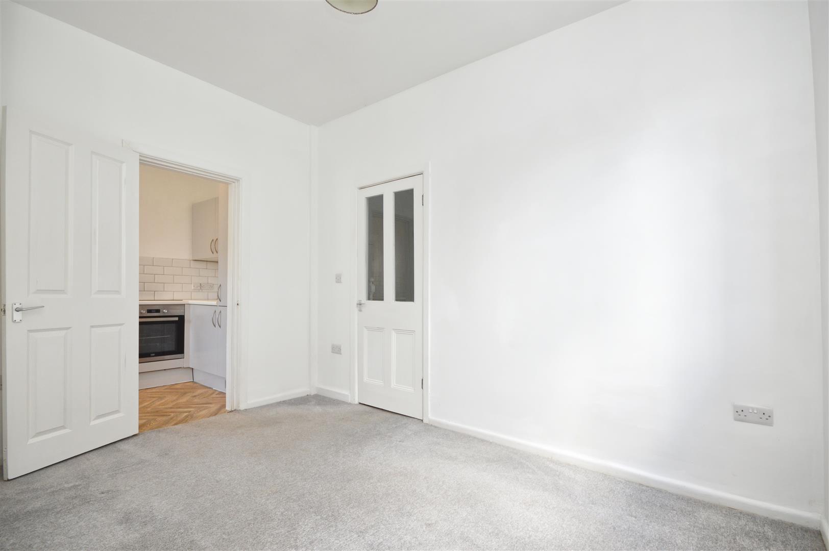 3 bed house to rent in Green Lane, Bristol  - Property Image 4