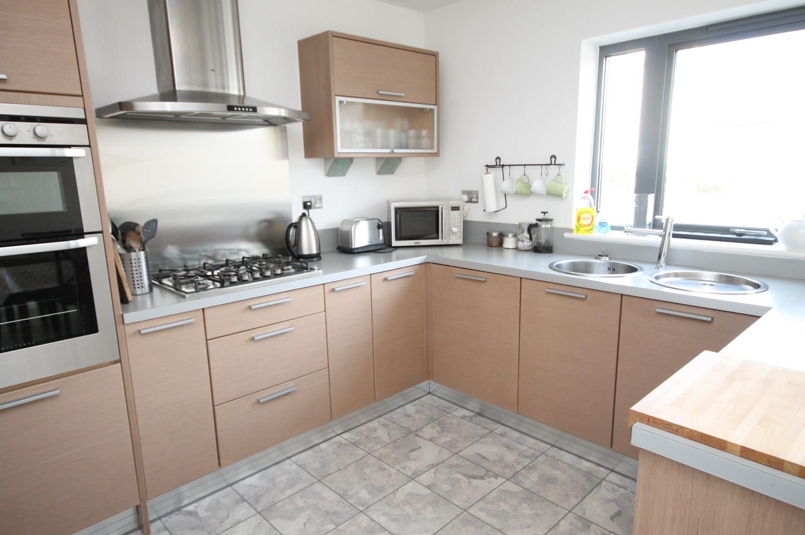 4 bed house to rent in Chapter Walk, Bristol  - Property Image 3