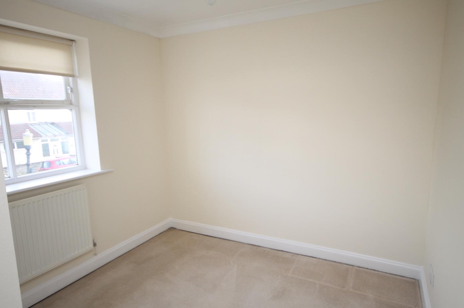 4 bed house to rent in Reedley Road, Bristol 7
