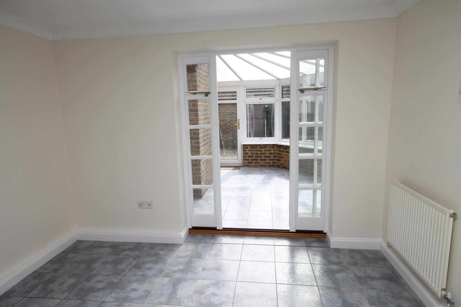 4 bed house to rent in Reedley Road, Bristol 4