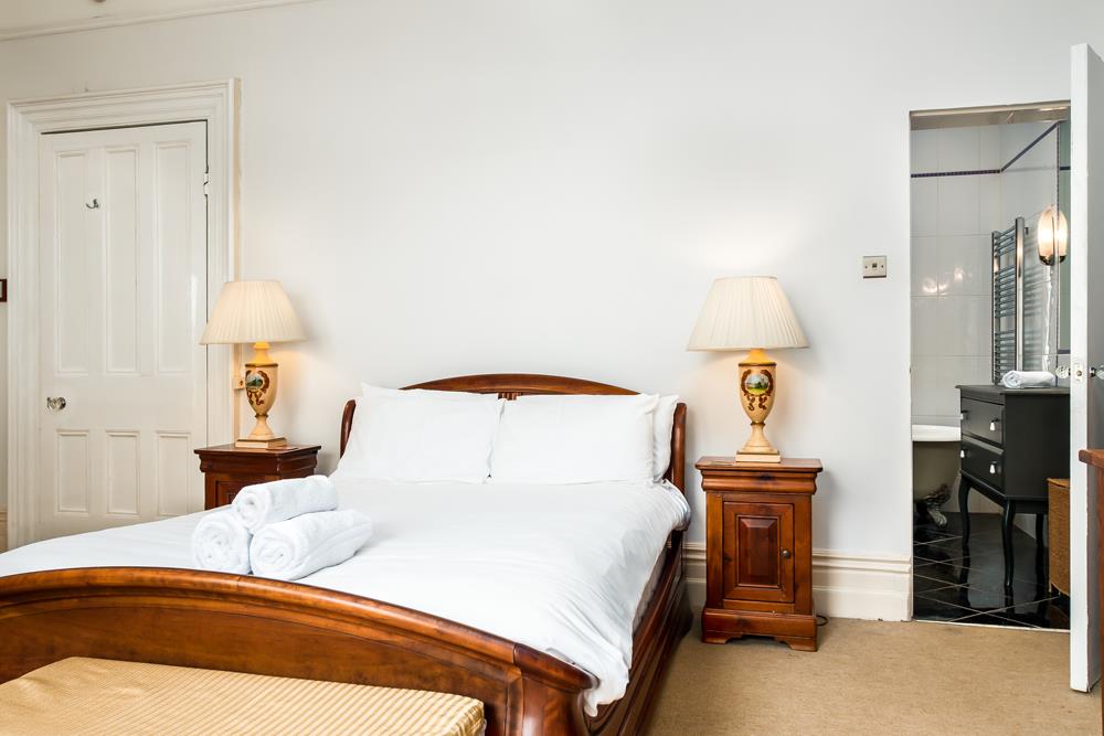 2 bed flat to rent in Cambridge Park, Bristol  - Property Image 7