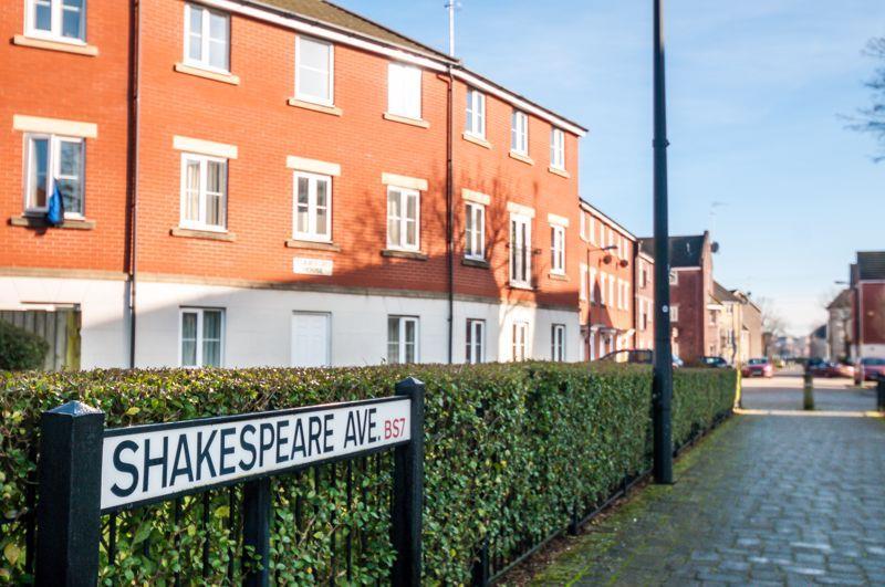 2 bed flat to rent in Shakespeare Avenue, Bristol, BS7 