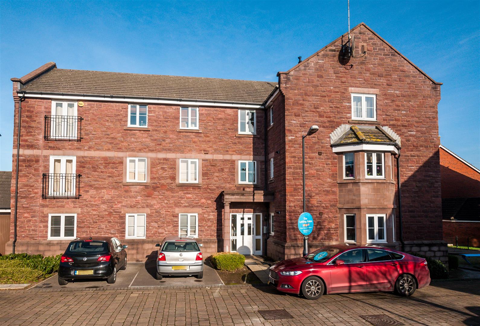 2 bed flat to rent in Shakespeare Avenue, Bristol 8