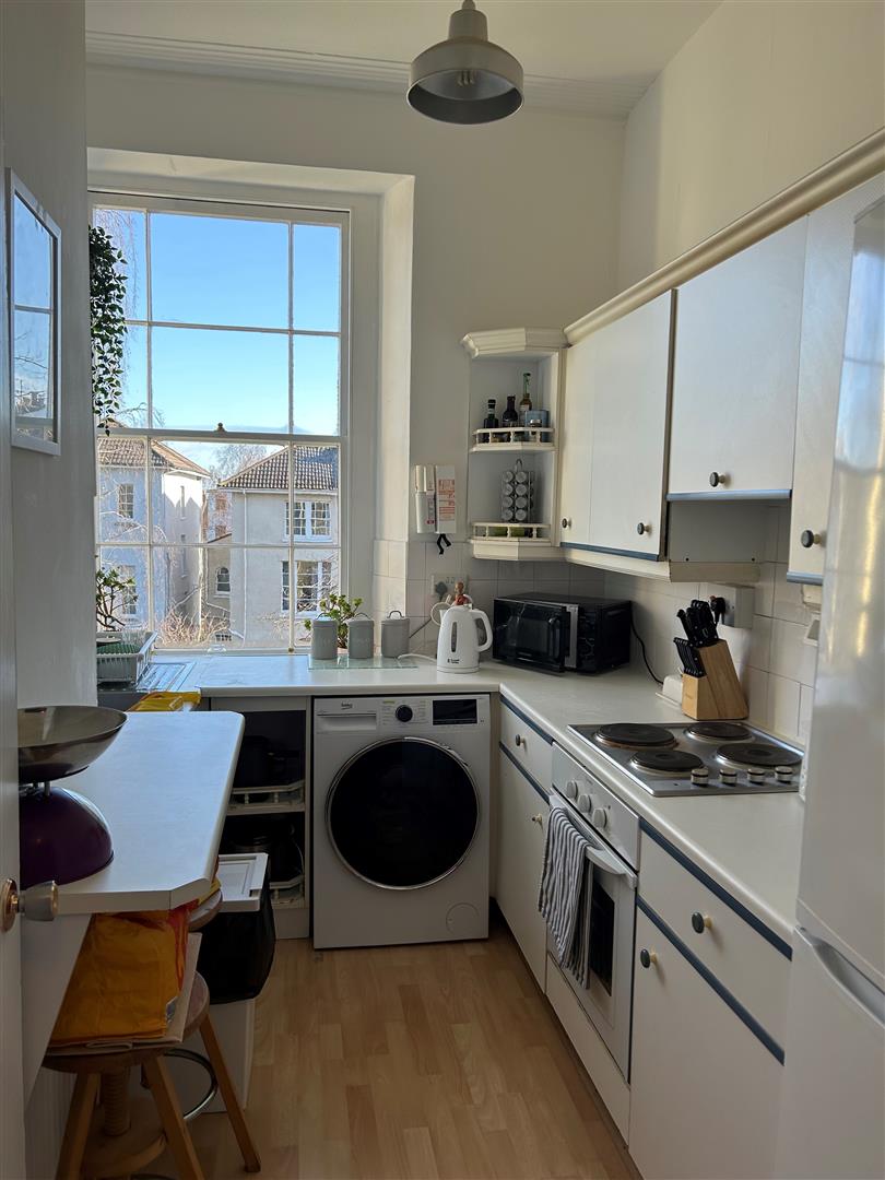 2 bed flat to rent in Chertsey Road, Bristol  - Property Image 6