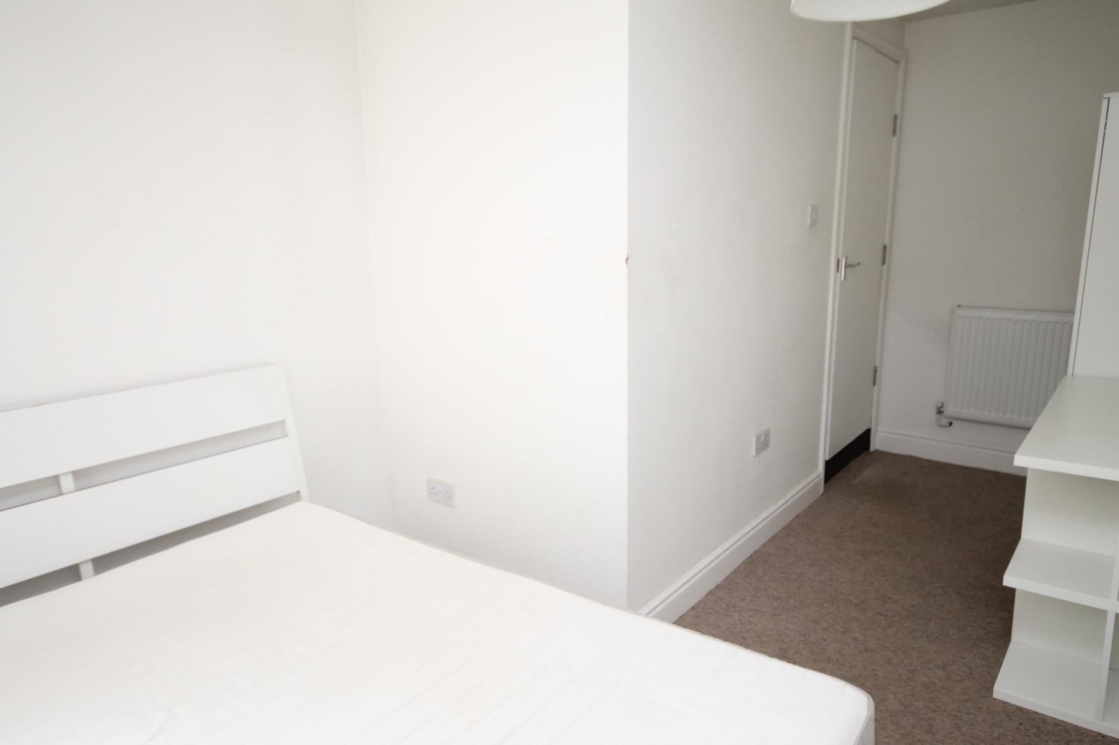 2 bed flat to rent in Chandos Road, Bristol  - Property Image 5