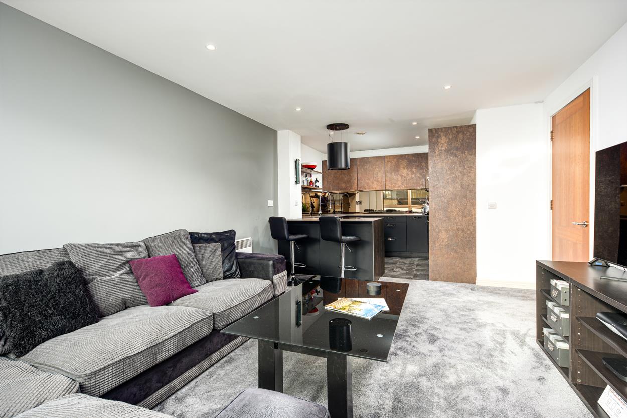 2 bed apartment for sale in Merchants Road, Bristol  - Property Image 6