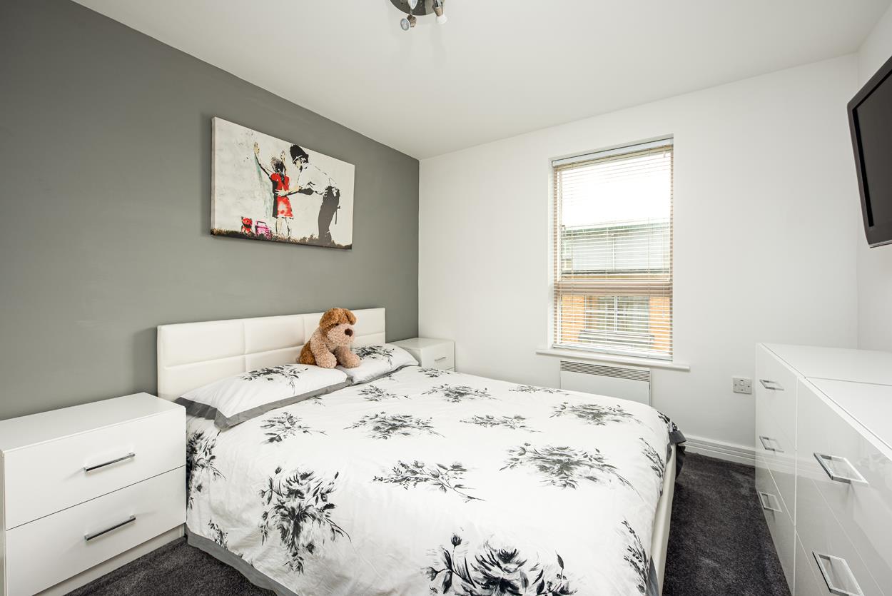2 bed apartment for sale in Merchants Road, Bristol 10