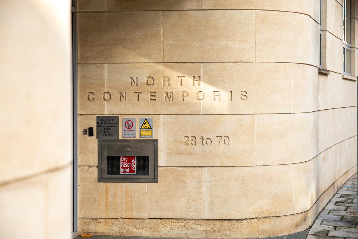 2 bed apartment for sale in Merchants Road, Bristol  - Property Image 15