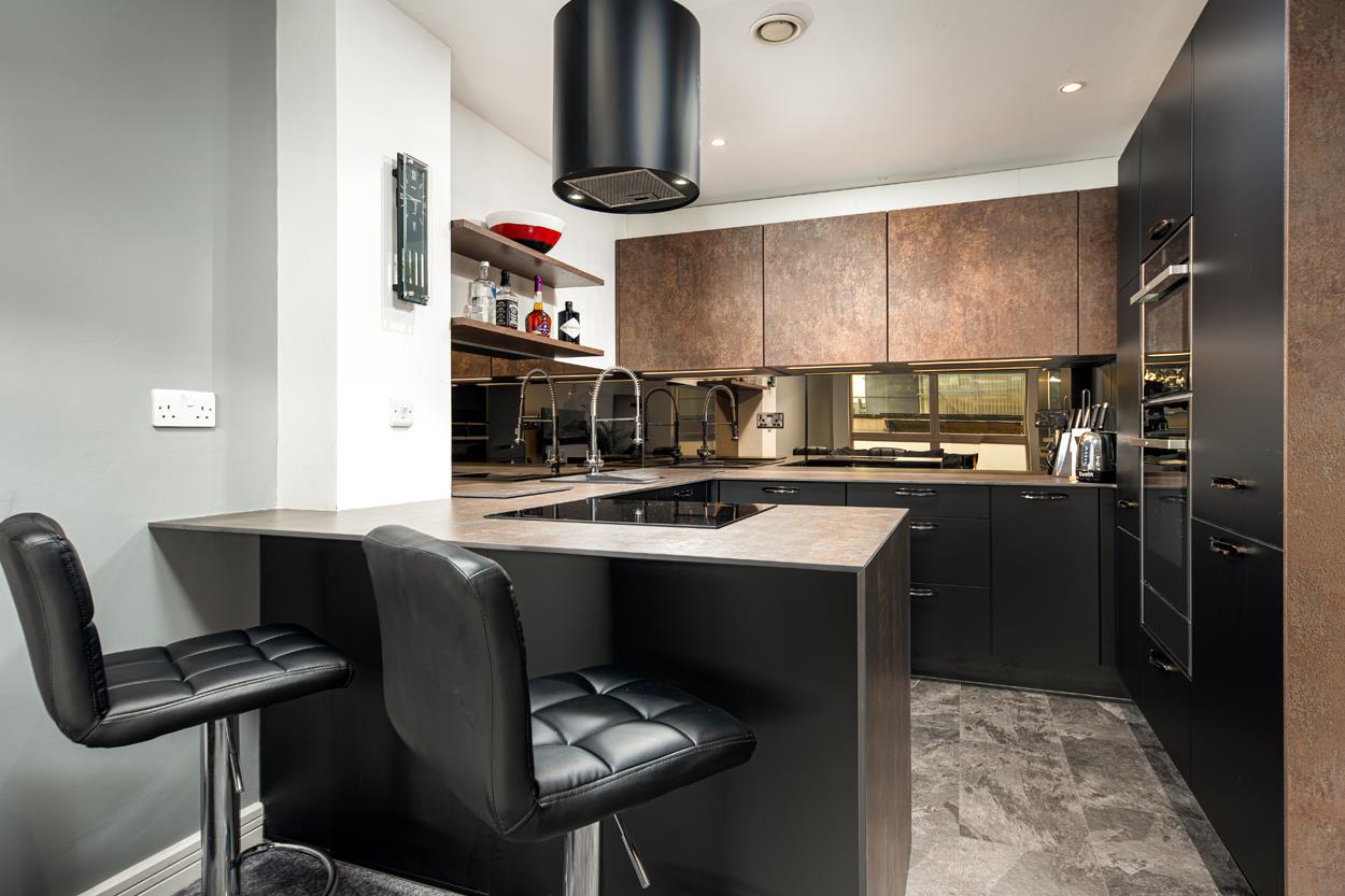 2 bed apartment for sale in Merchants Road, Bristol 6