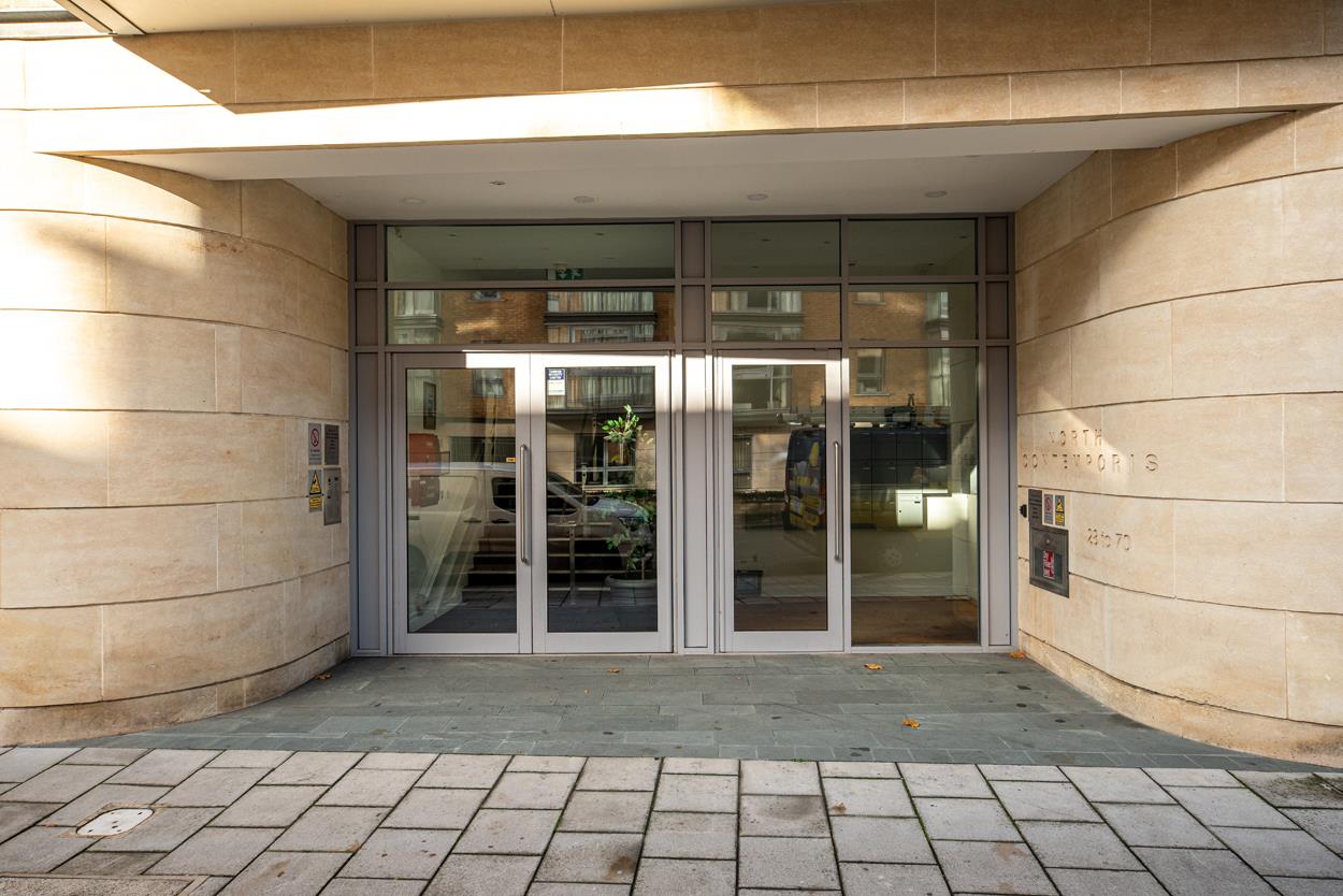 2 bed apartment for sale in Merchants Road, Bristol  - Property Image 14