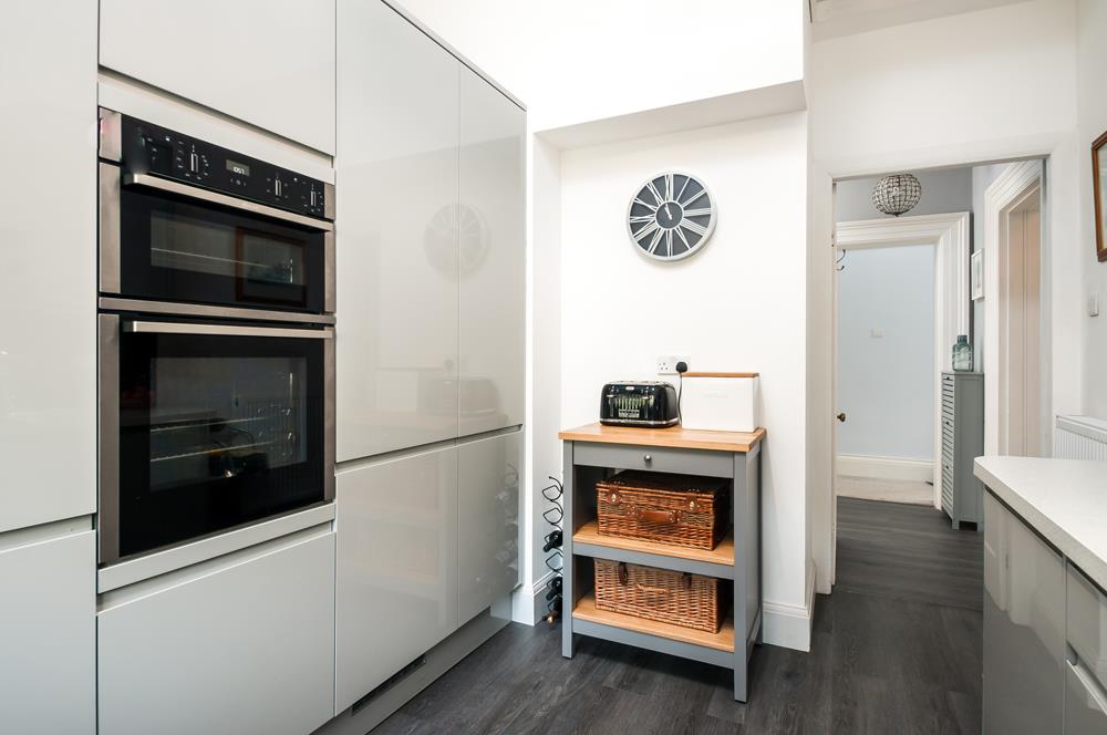3 bed flat for sale in Apsley Road, Bristol - Property Image 8