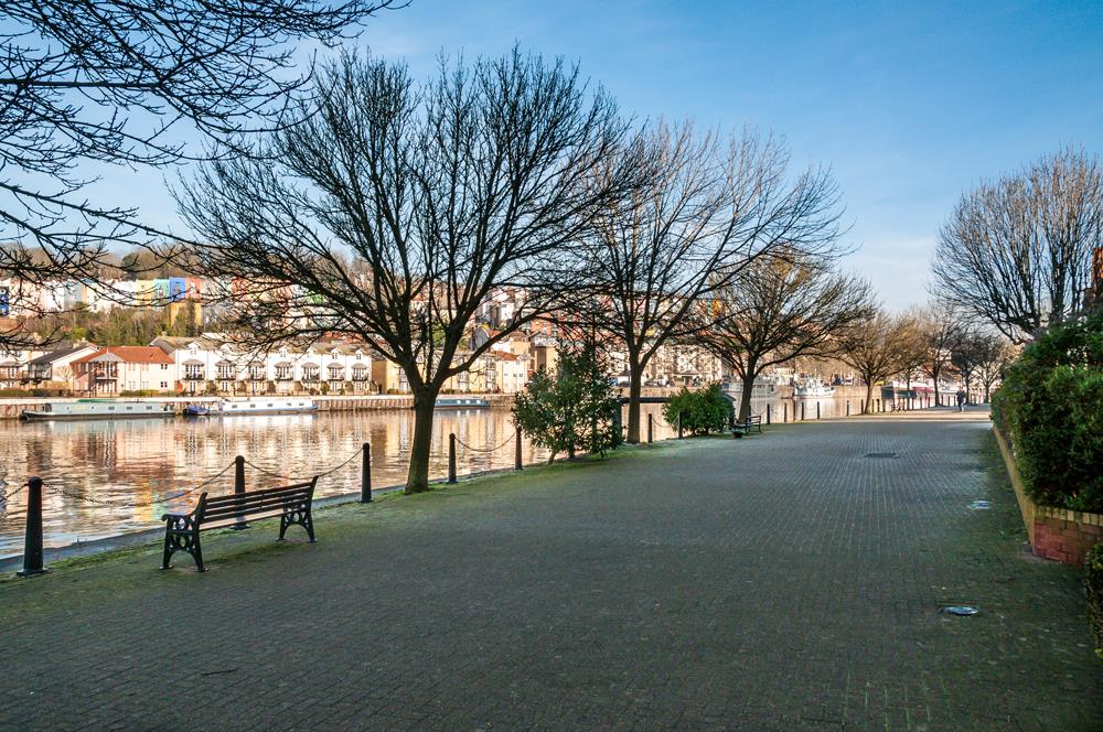 2 bed flat for sale in Cumberland Close, Bristol  - Property Image 14