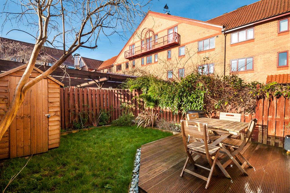 2 bed flat for sale in Cumberland Close, Bristol  - Property Image 10