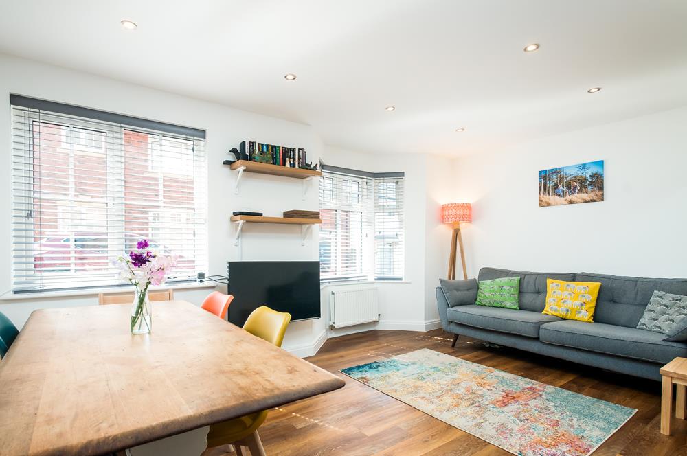 4 bed house for sale in Thornfield Road, Bristol 4