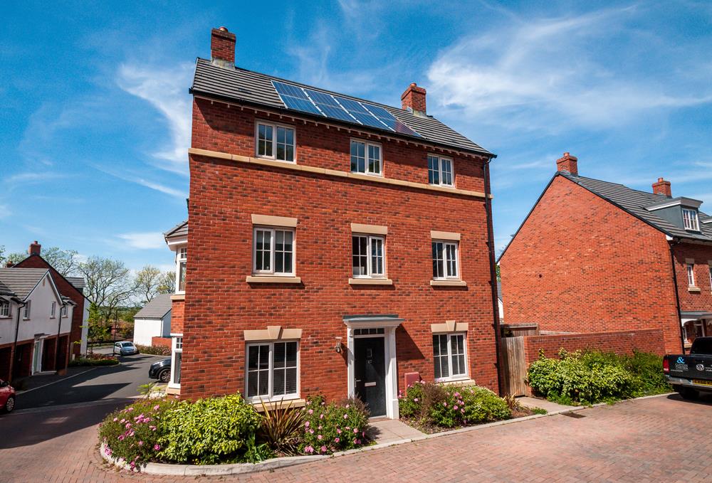 4 bed house for sale in Thornfield Road, Bristol, BS10