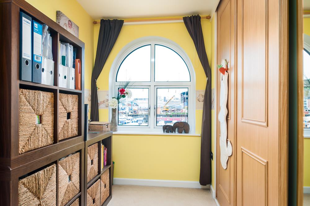 3 bed flat for sale in Cumberland Close, Bristol  - Property Image 11