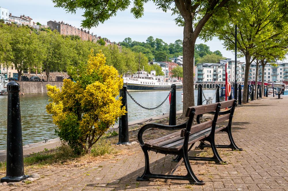 3 bed flat for sale in Cumberland Close, Bristol 17