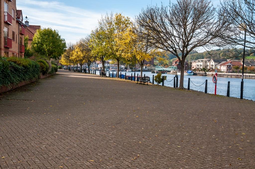 3 bed flat for sale in Cumberland Close, Bristol 20