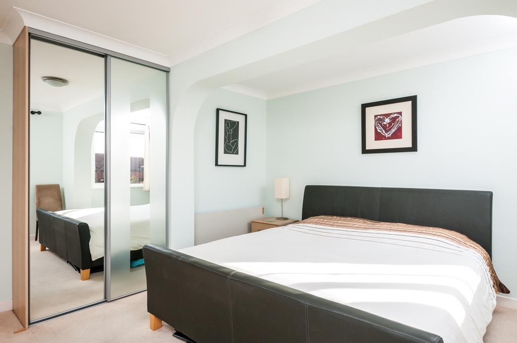 3 bed flat for sale in Cumberland Close, Bristol - Property Image 8