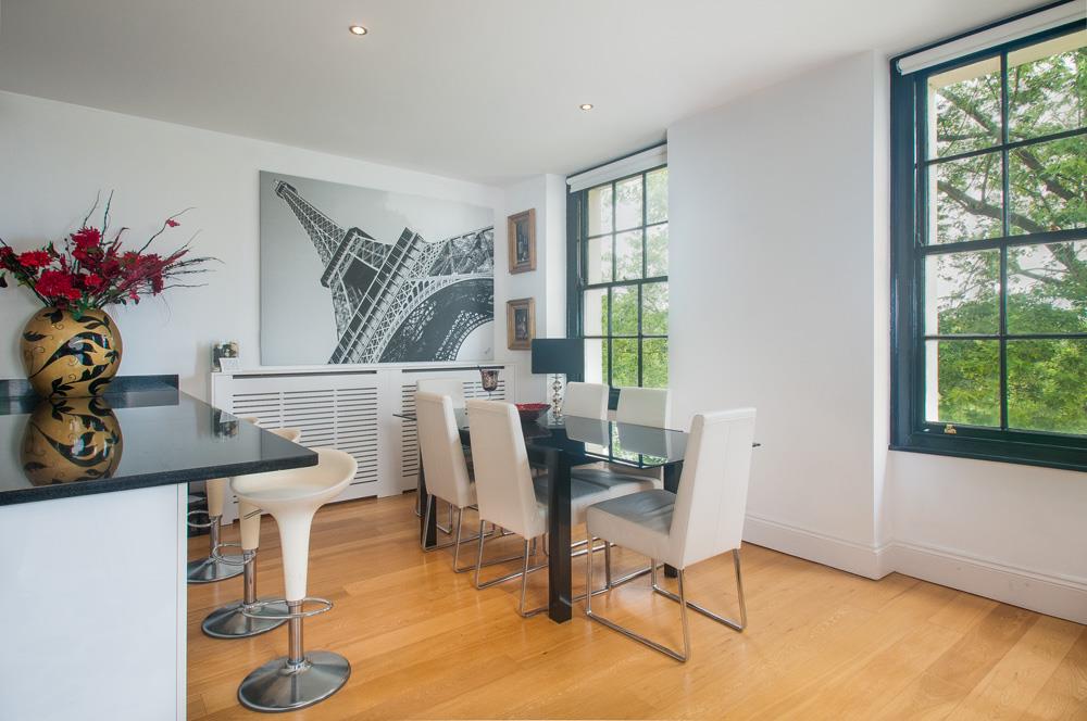 2 bed flat for sale in Cornwallis Grove, Bristol  - Property Image 6