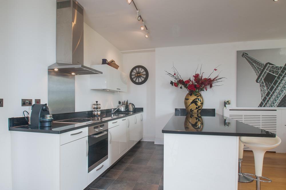 2 bed flat for sale in Cornwallis Grove, Bristol  - Property Image 7