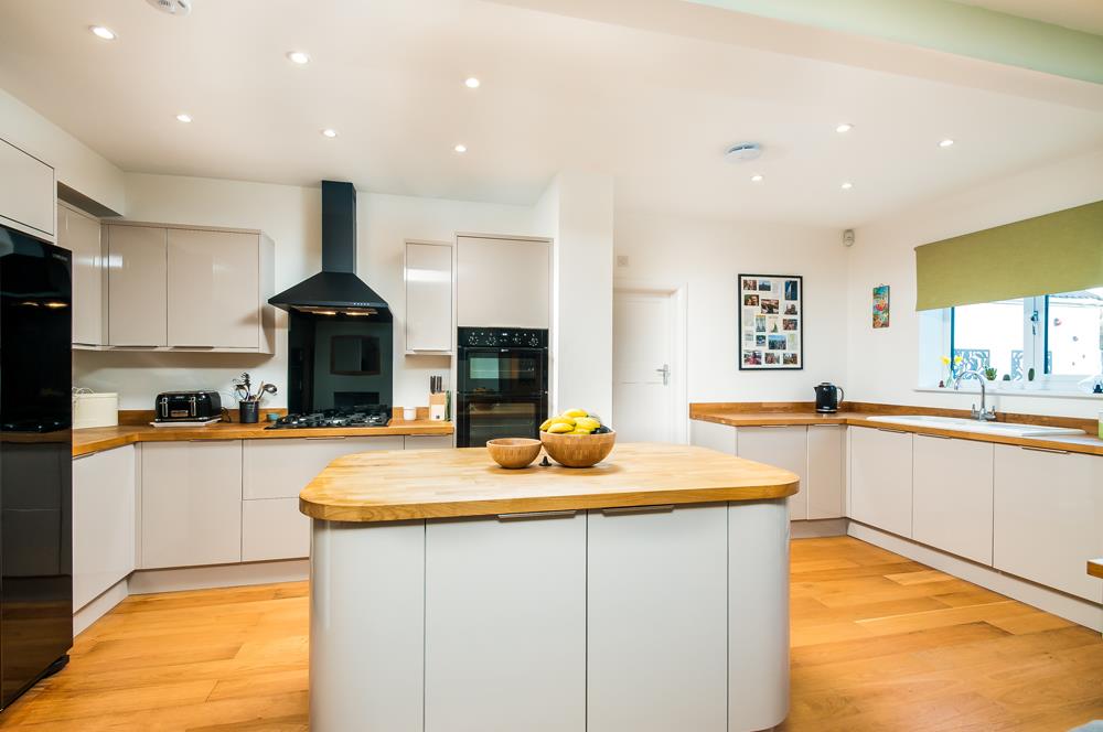 4 bed house for sale in Arbutus Drive, Bristol  - Property Image 6