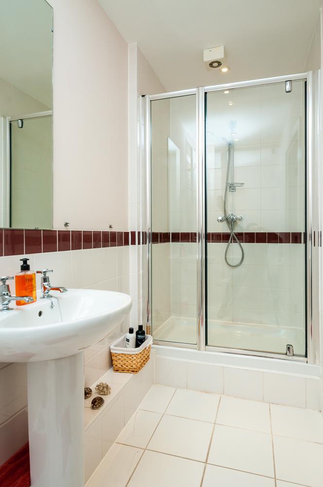 4 bed house for sale in Chapter Walk, Bristol  - Property Image 13