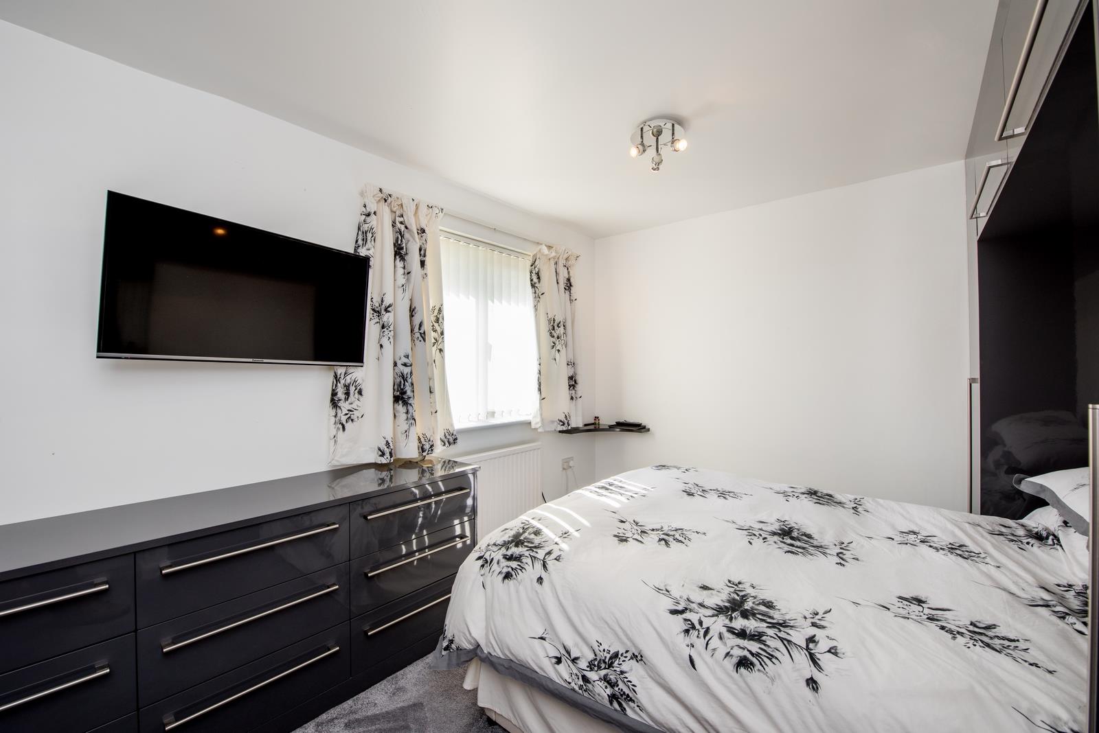 3 bed house for sale in Fallodon Way, Bristol 9