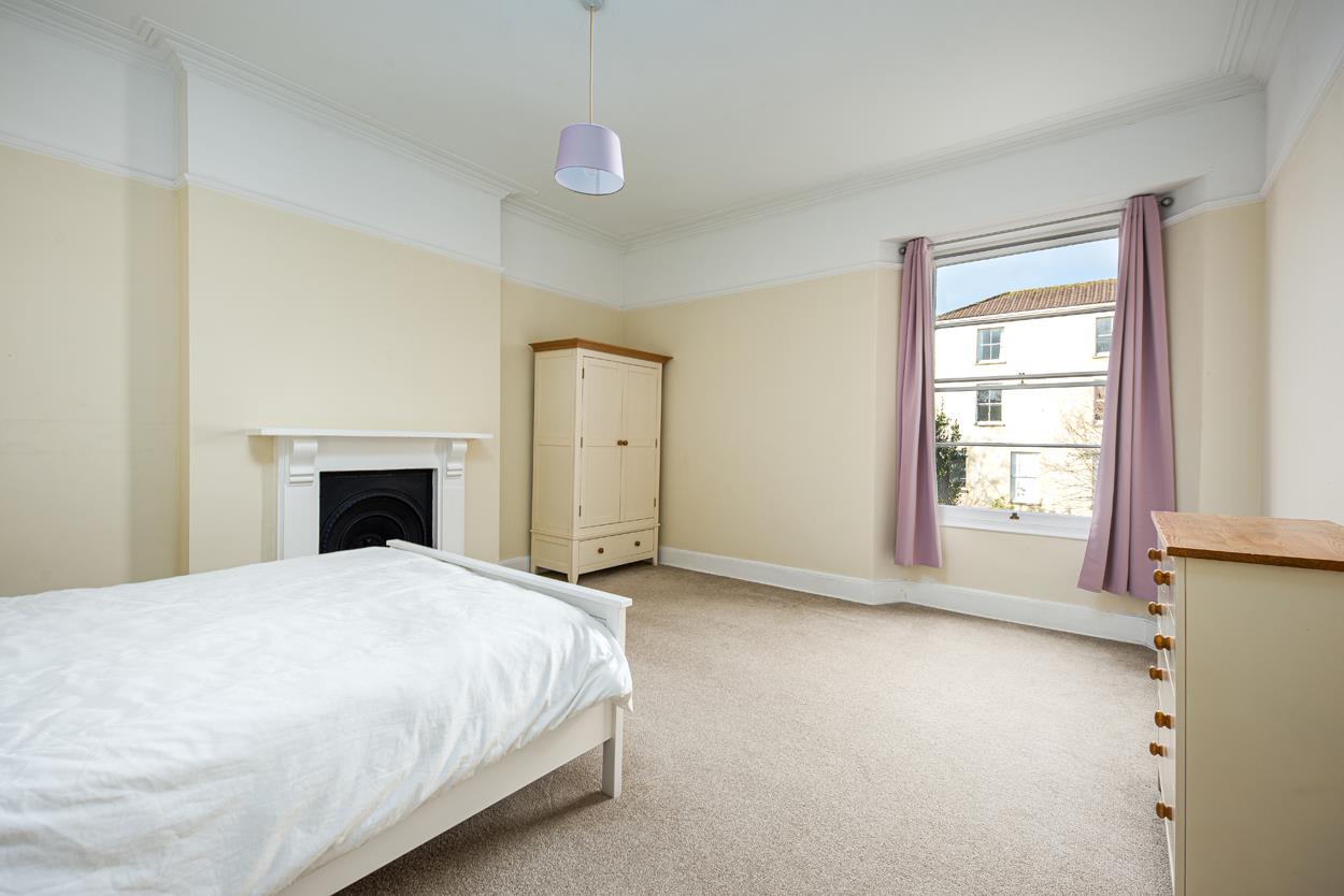 3 bed apartment to rent in Westfield Park, Bristol 6