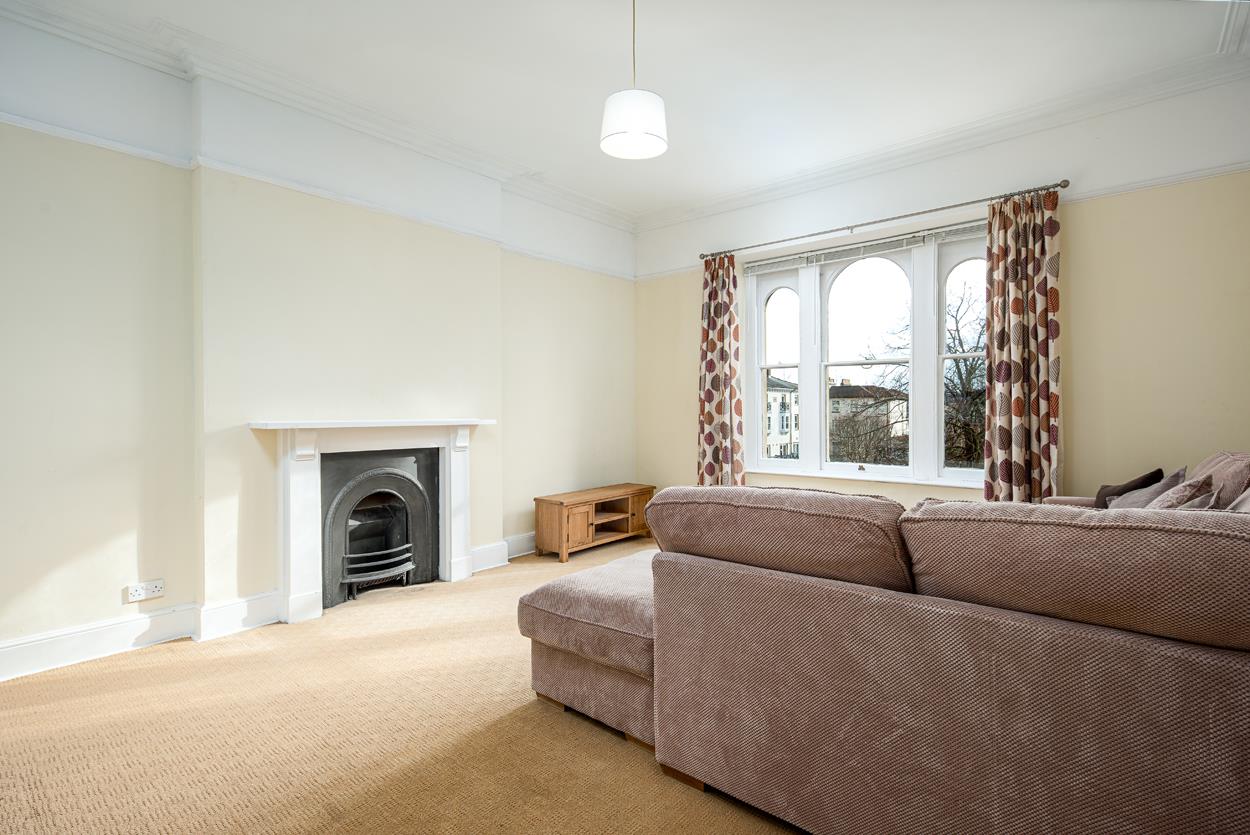 3 bed apartment to rent in Westfield Park, Bristol 13