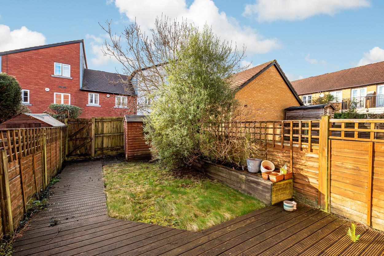 House to rent in Bartholomew Square, Bristol 9