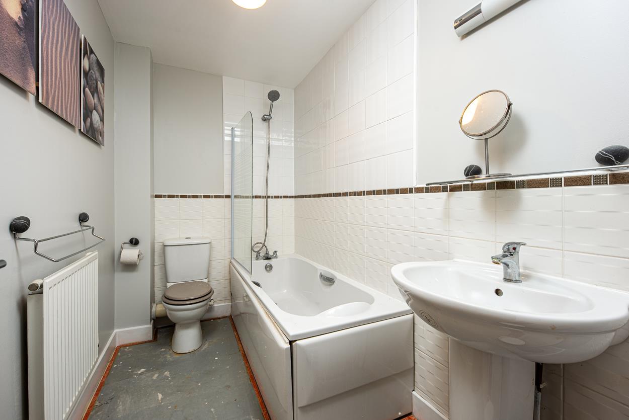 House to rent in Bartholomew Square, Bristol  - Property Image 8