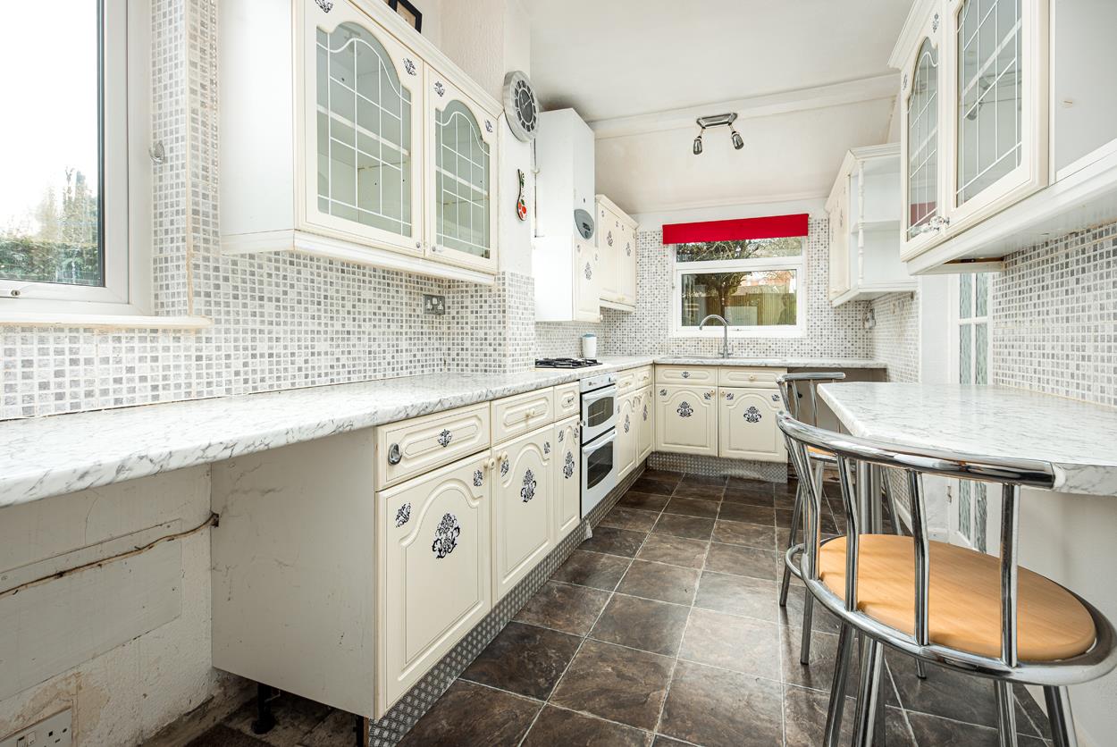 3 bed house for sale in Aldercombe Road, Bristol  - Property Image 5