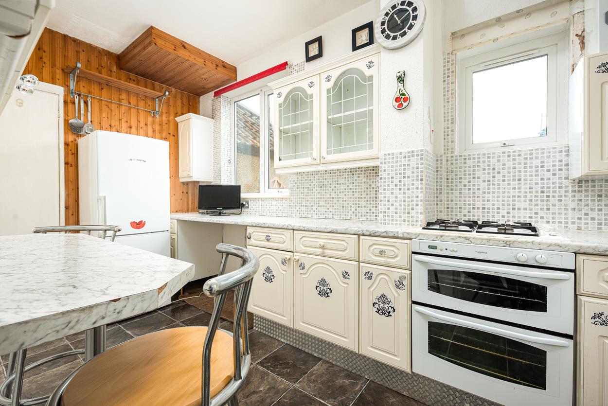 3 bed house for sale in Aldercombe Road, Bristol  - Property Image 6