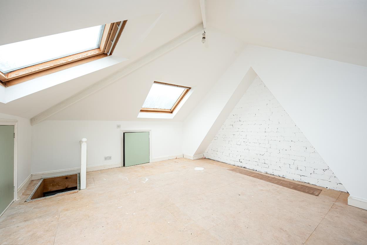 3 bed house for sale in Aldercombe Road, Bristol 11