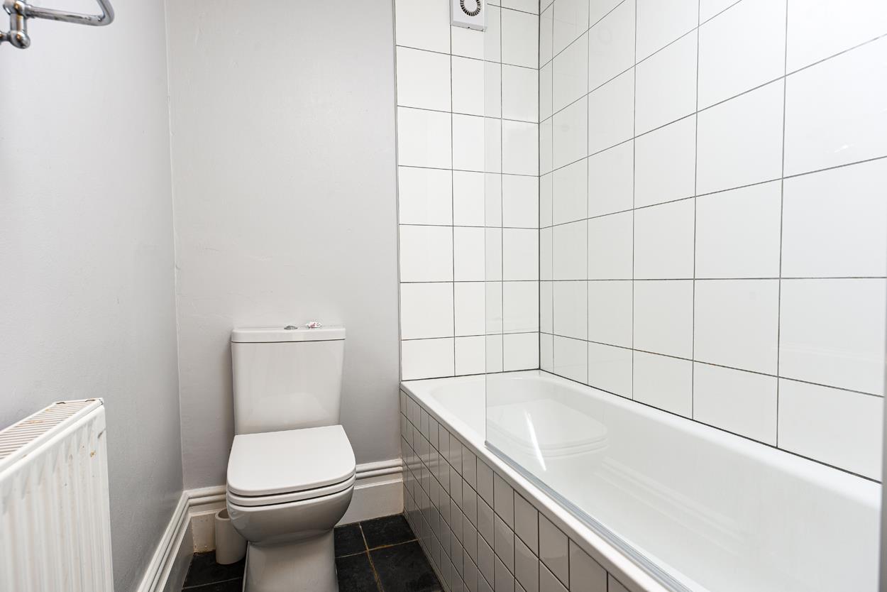 2 bed apartment to rent in Edgecumbe Road, Bristol  - Property Image 10