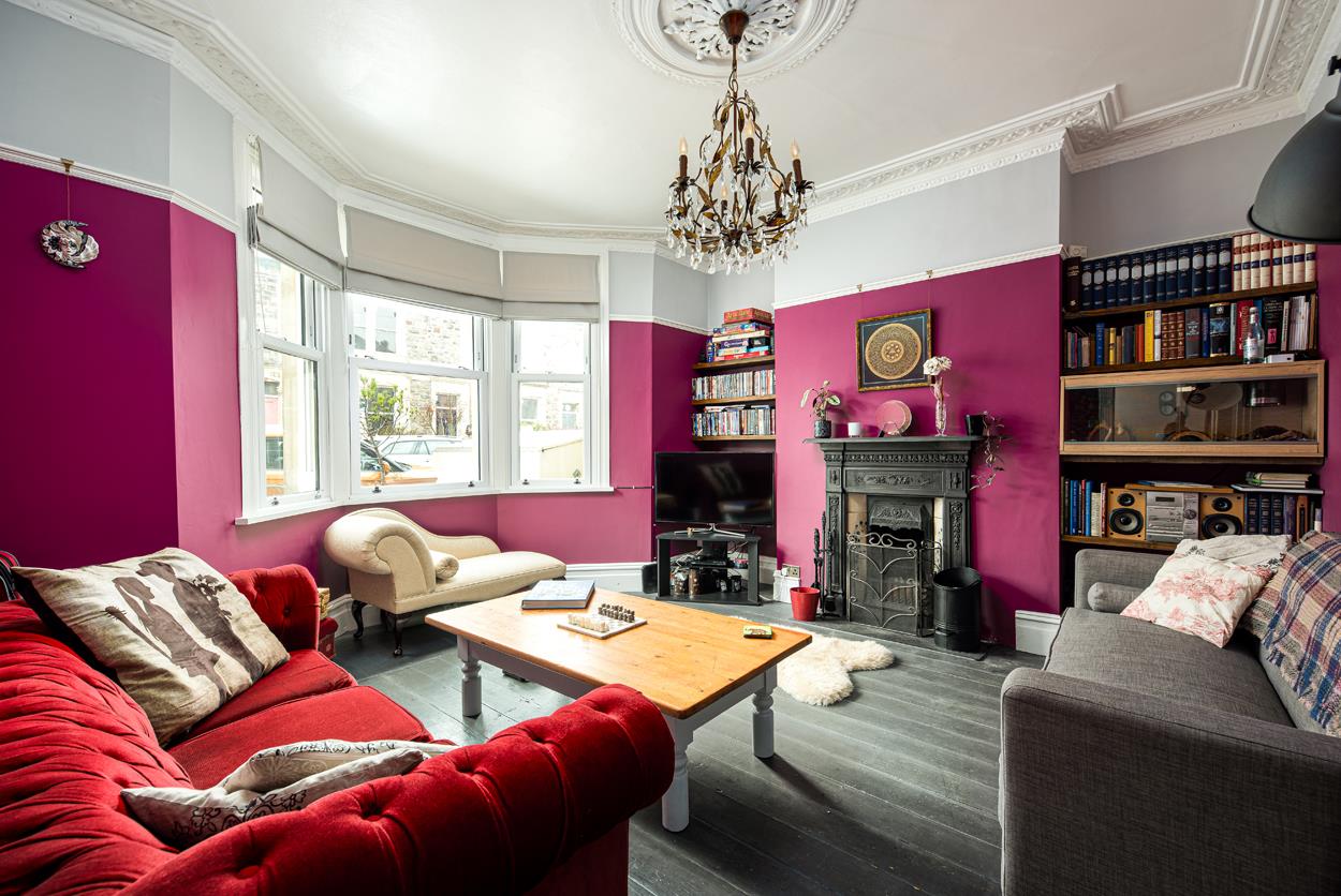3 bed terraced house for sale in Raglan Place, Bristol  - Property Image 2