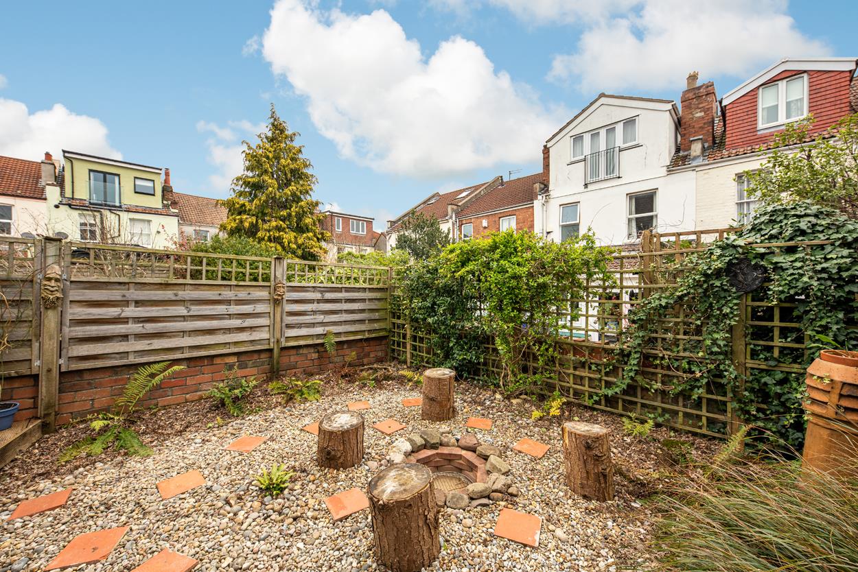 3 bed terraced house for sale in Raglan Place, Bristol  - Property Image 20