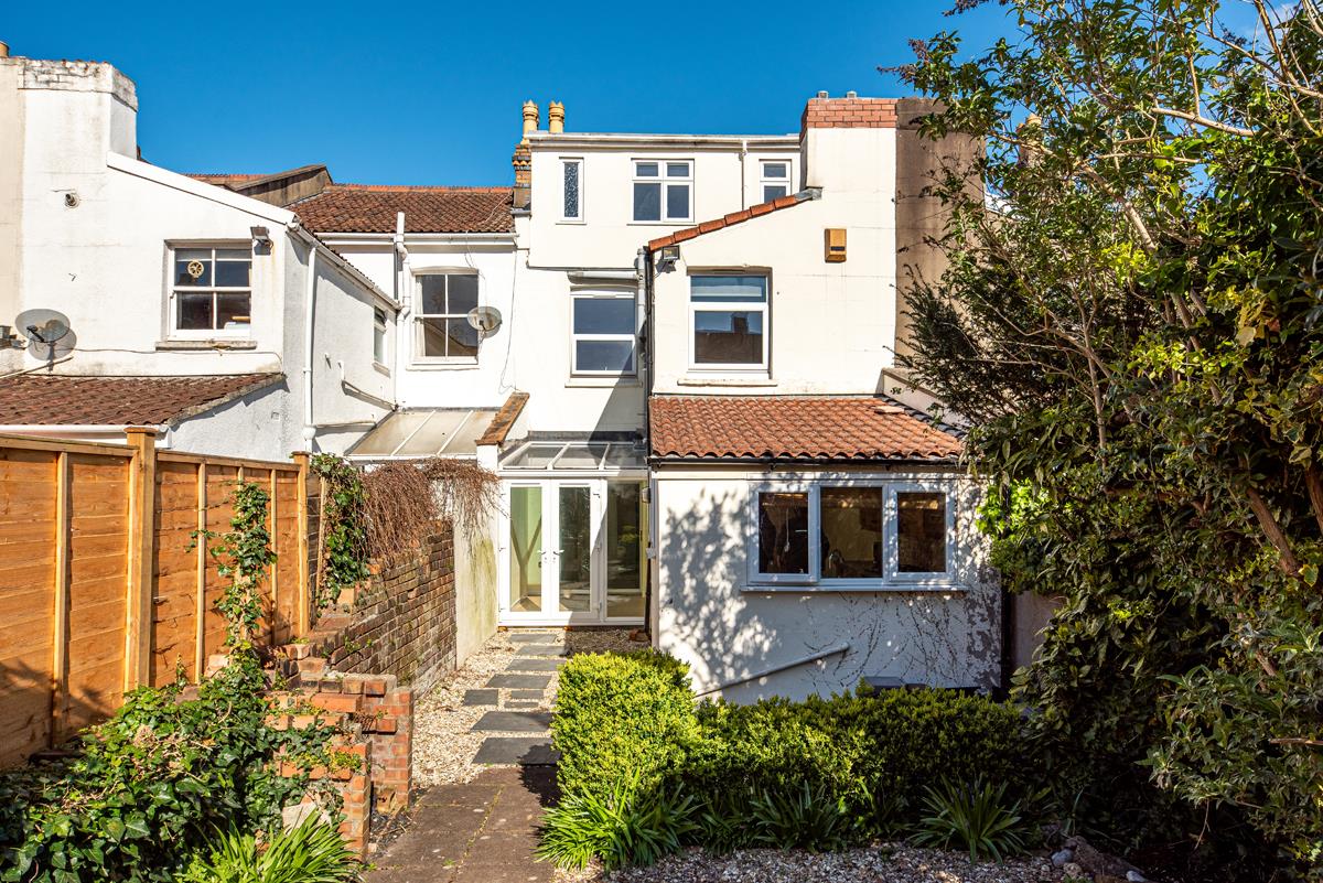 4 bed house for sale in Kennington Avenue, Bristol 19