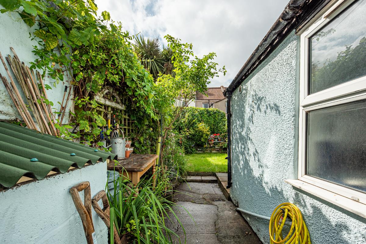 2 bed house for sale in High Street, Bristol  - Property Image 12