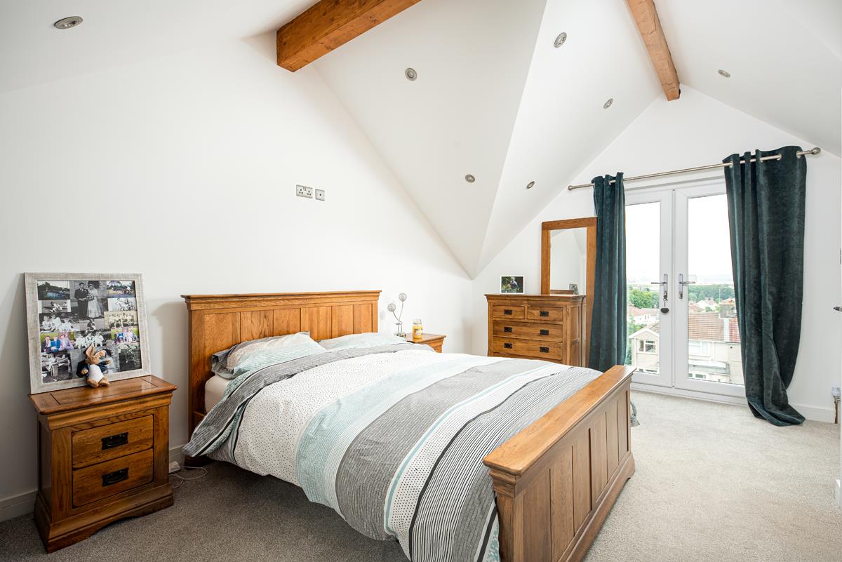 5 bed house for sale in Penpole Lane, Bristol 5