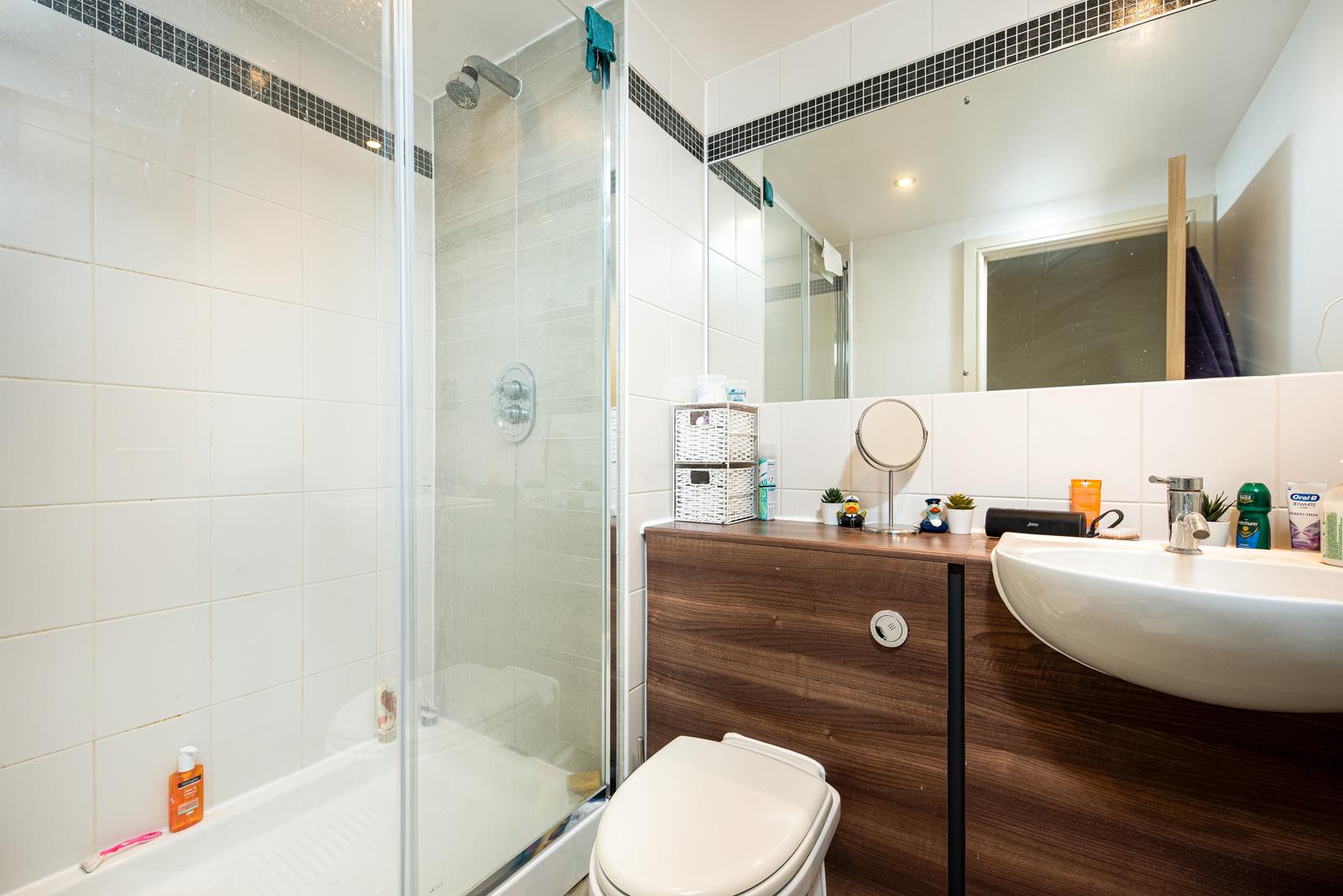 3 bed flat to rent in Elmdale Road, Bristol  - Property Image 8