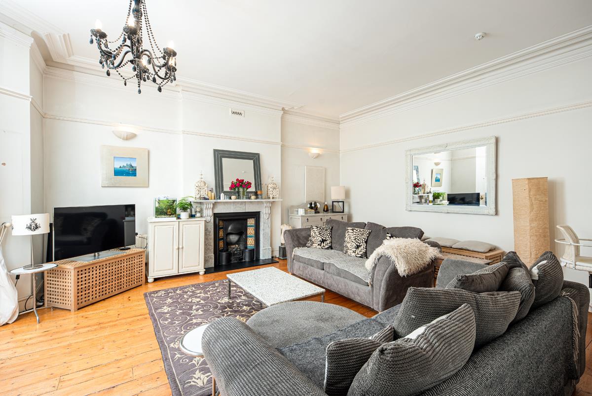 3 bed flat for sale in Blenheim Road, Bristol  - Property Image 3