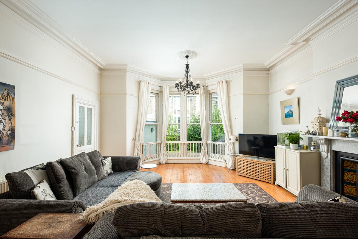 3 bed flat for sale in Blenheim Road, Bristol - Property Image 1