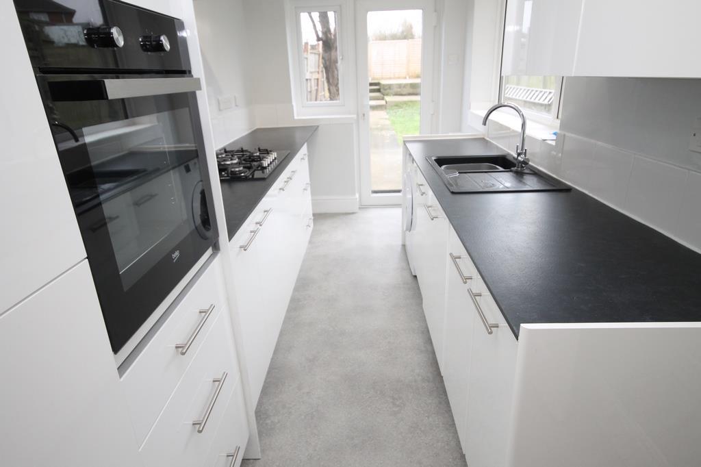 3 bed house to rent in Cadogan Road, Bristol  - Property Image 3