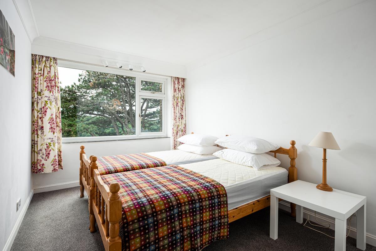 2 bed apartment to rent in Ridgewood, Bristol 5